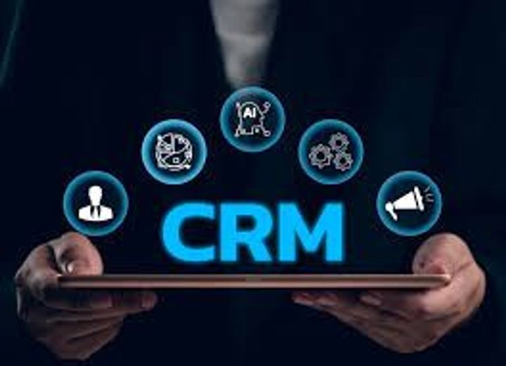 Complete Guide to CRM Software: Types and Uses